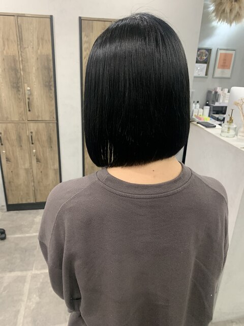黒髪ボブ/新社会人向けヘア/艶髪