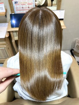 エマヘアープラス 下郡店(Emma Hair plus) ボブでもツヤツヤストレートに☆Emmaオリジナル縮毛矯正