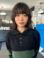 ナービス(NARVIS) ナチュラル×お洒落感◎旬のゆるふわミディ