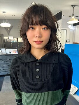 ナービス(NARVIS) ナチュラル×お洒落感◎旬のゆるふわミディ