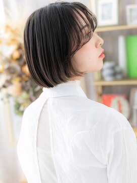 カバーヘア ブリス 北浦和(COVER HAIR bliss) ■かきあげバングイヤリングカラー黒髪ボブ302北浦和20代30代