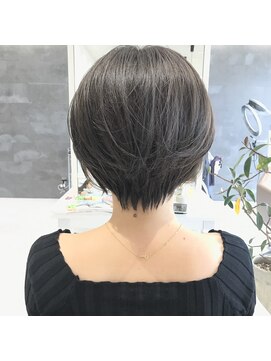 ノーラ(nolla) ショートスタイル