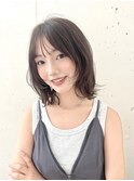 ふんわりフェイスレイヤーボブオリーブグレージュ