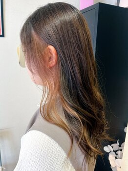 エミュ(emu)の写真/ダメージレスにこだわったカラーで、艶感&透明感UP！ワンランク上のカラーデザインをぜひお試しください♪