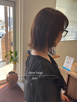 パル バイ ラベスト(Pal by lovest) 透明感音符シアーベージュ×切りっぱなしボブ