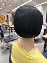 サニーズ(SUNNY'S by CONKS)&nbsp;首元すっきりのミニボブスタイル！