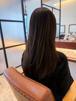 マーリャヘアー(mallia hair)&nbsp;レイヤースタイルレイヤーカットロングレイヤー小顔スタイル
