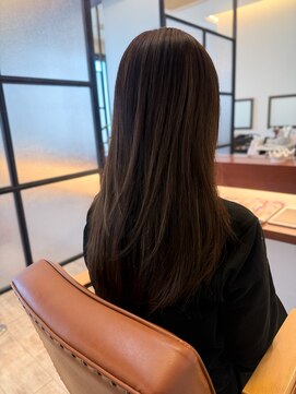 マーリャヘアー(mallia hair) レイヤースタイルレイヤーカットロングレイヤー小顔スタイル