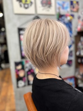 ヲタクに美容室は難しい。 ☆ハイトーンショート☆