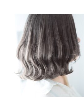 ニコリヘアワークス(nicori hair works) ボブ×グレージュ×外ハネ3