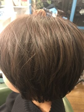 ヒッピーヘアー(Hippie Hair) ショート ラベンダーアッシュ