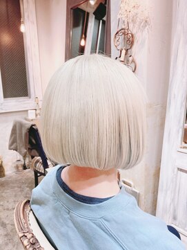 キミ(kimi) 【kimi自由が丘】ダブルカラー×インナーカラー×ホワイトカラー