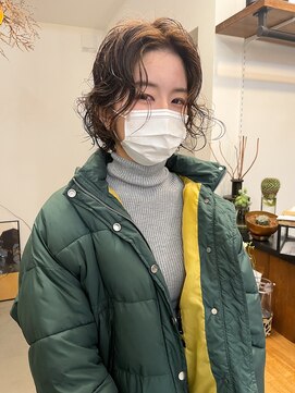 トネリコ(toneriko) 遊びをきかしたパーマ