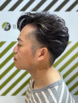 バーバーバー 四谷(BARBER-BAR) 大人のツーブロック