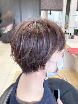 ヘアークリアー 春日部 大人可愛いトップにパーマでボリューム髪の束感/30代40代50代