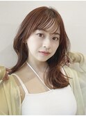 Unami くびれミディアム　シースルーバング　外はねパーマ