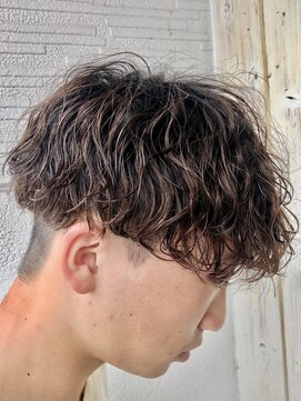 フゥ 宇都宮(FeU) 波巻きスパイラル/メンズパーマ/マッシュ/ツーブロック/フェード