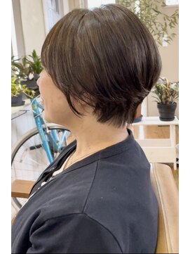 テラス(Terasu) 函館/ボブ/ショートボブ/ハイライト/透明感/大人かっこいい