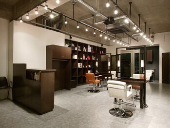 フルクサス(FLUXUS)の写真/一人一人のお客様に合わせた接客と施術で、あなたの魅力を引き出すスタイルを一緒にお作りします。