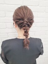 セット バイ エムビューティー(Set by M.beauty) 編み下ろし/あみおろし/参列ヘアセット/結婚式におすすめヘア