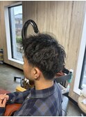 スパイキーショート