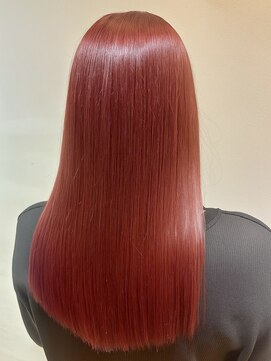 ヘアリゾート粋 新宿三丁目本店 暖色カラー/レッド/艶髪/ロング