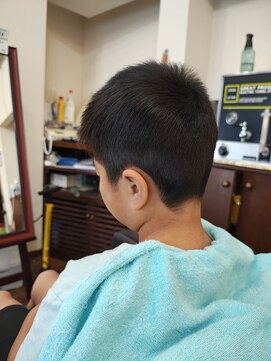 ヘアーサロンアキノ スポーツ刈り