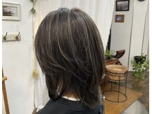 フローラム(floram)の雰囲気(年代問わず40代50代以降の方にもハイライトカラーおすすめです。)