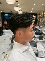 ルドローブラントオオサカ(LUDLOW BLUNT Osaka) 【LUDLOW BLUNT】フェードカット バーバー毛流れパーマ