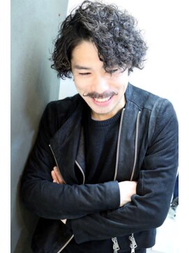 ハチアンドコー(HACHI&CO.) ツイストスパイラル　　【浅草/蔵前/田原町】