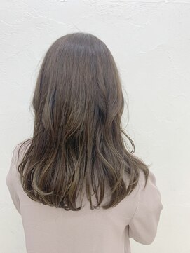 アイズヘアー(I’S hair) ショコラブラウン　ゆるふわ巻き