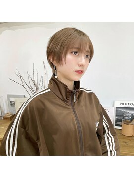 ジジ 代々木(Gigi) 顔まわりレイヤー　マッシュショート