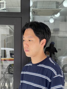 ウェルネス(Wellness) ナチュラル、センターパート