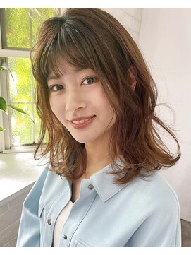 ガーランド (Garland) 大人かわいいミディアムレイヤー顔まわりレイヤーまろベージュ