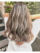 ユニー(uniii)&nbsp;柔らかベージュハイライト