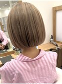 大人可愛いダブルカラーブリーチミルクティーカラー