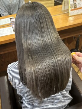 ララ(LALA) 透明感グレージュカラー