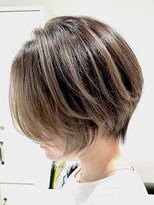 アイズ(I's)&nbsp;大人ショート×バレイヤージュ×白髪ぼかし