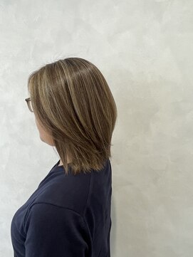 ソル(sol.) 白髪ぼかしハイライト