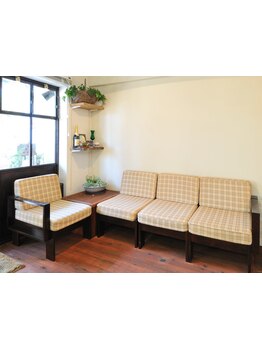 髪のお悩みや理想のスタイルをじっくりカウンセリングあなたに似合うカットやカラーをご提案♪