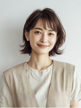 ヒマル 学芸大学(Himaru) 大人女性/ヘアセット/ボブルフ/ネビージュ/小顔/40代/50代/