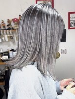 ブレイズヘアー(BLAZEhair)&nbsp;【筋感抜群】ホワイトグレージュバレイヤージュ×ブリーチ２回