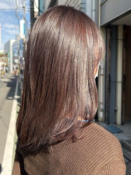 パープルベージュ/グレージュ/beautrium鎌倉小町　大冨ハナ