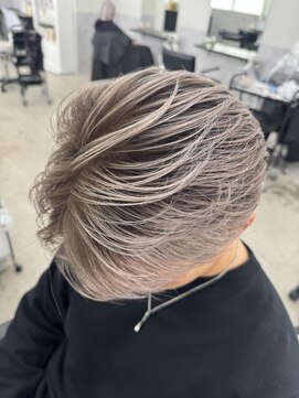 エゴル ナゴヤサカエ(ENGOL NAGOYA SAKAE) 【朝日大夢】バレイヤージュ/ブリーチ