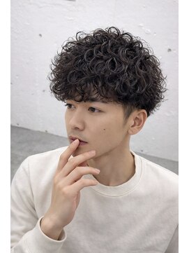 メンズ ラピス(Men's Lapis) 【渋谷　メンズ　縦落ちスパイラル×ダウンバング】