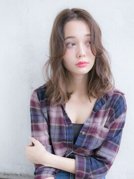 リリアン 表参道(relian) ツヤ感たっぷり縮毛矯正