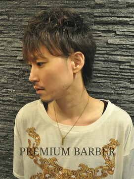 プレミアムバーバー 赤坂店(PREMIUM BARBER produce by HIRO GINZA) モテヘアーミディアムウルフ