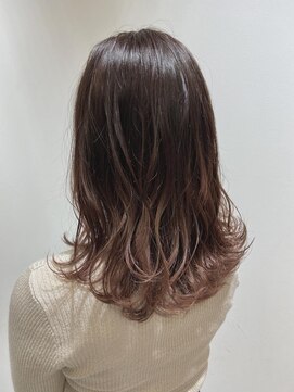 リア(Li'a by neolive) ブラウンとピンク