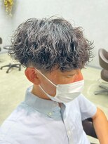 リット×ベリエ(Lit.×belier)&nbsp;メンズマッシュメンズヘア波巻きスパイラルパーマ波巻きパーマ