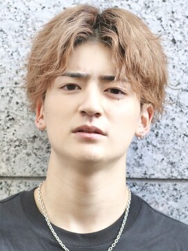 ベーア メロー(Bar mellow) メンズ刈り上げマッシュ　波打ちパーマ　波巻きスパイラル